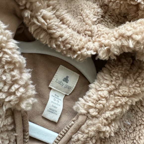 Baby Gap Teddy/sherpa one piece size 0-3mths - Picture 3 of 4